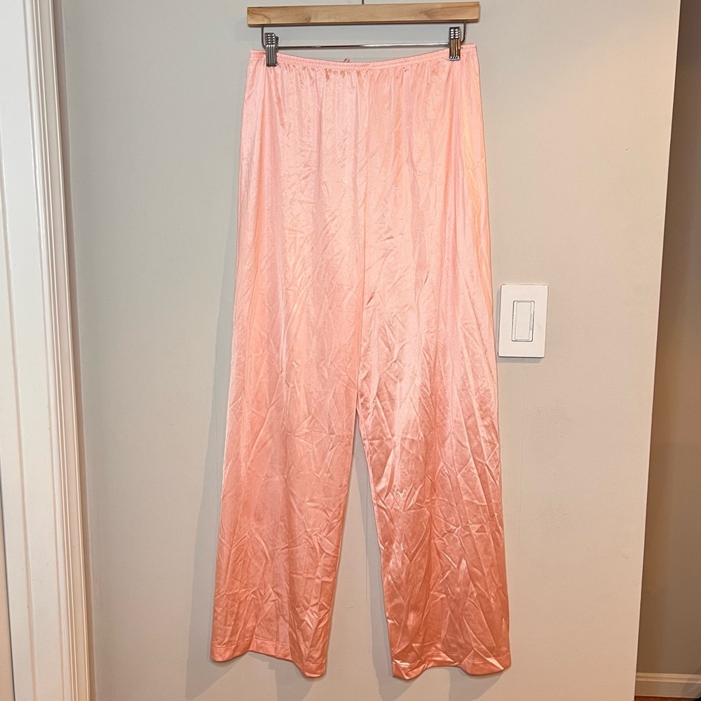 VINTAGE | Vanity Fair 70s pink satin wide leg high rise pajama sleep pants - Picture 1 of 8